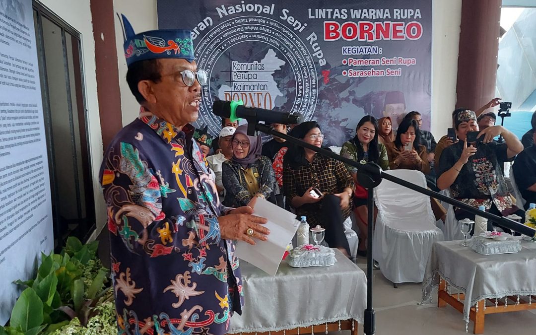 Wakil Ketua DPRD Hadiri Lintas Warna Rupa Borneo